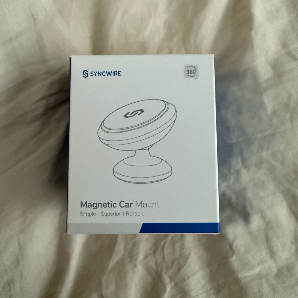 New Syncwire Car Mount